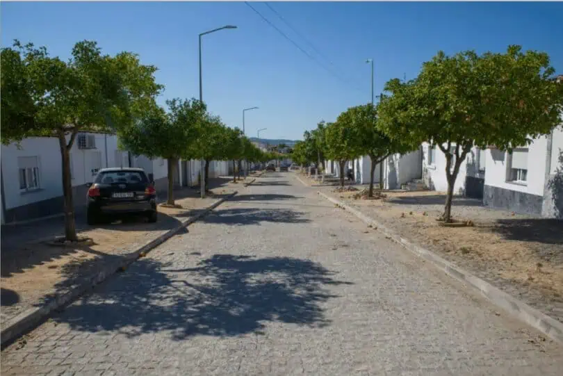 Rua 25 de Abril em Moura